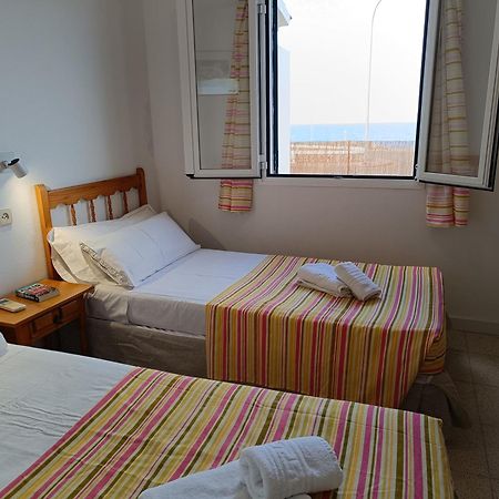 Villa Victor - Primera Linea Mar, Vista A Puesta De Sol Кала-эн-Бланес Экстерьер фото